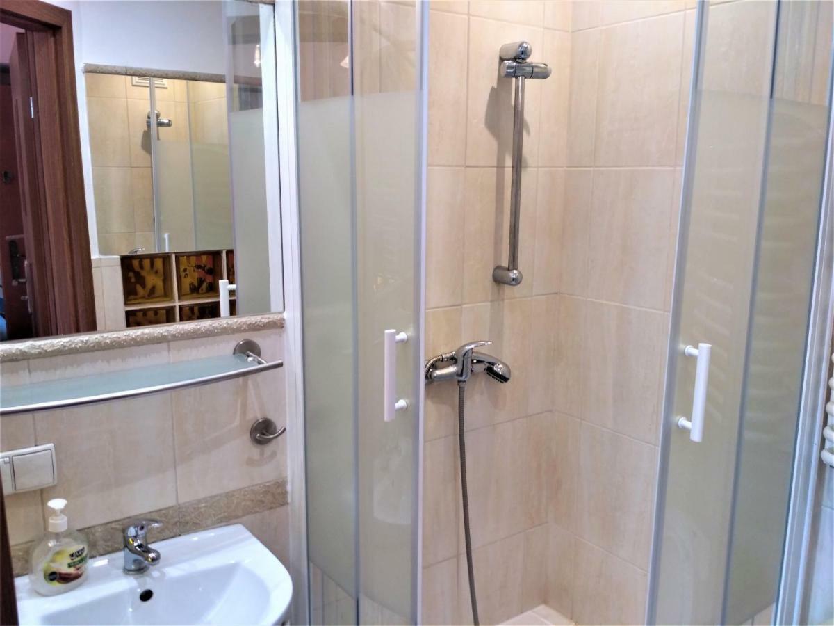 Akt Studio Apartment City Centre Krasków Eksteriør bilde