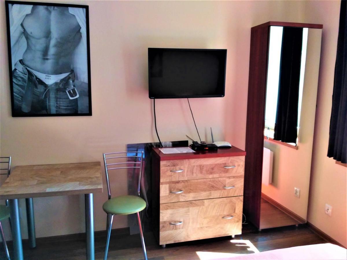 Akt Studio Apartment City Centre Krasków Eksteriør bilde